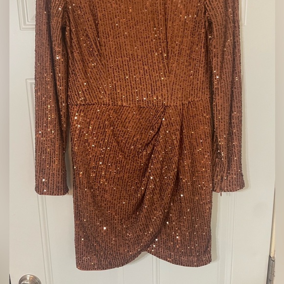 TOCCIN X RTR Sequin Faux Wrap Brown Mini Dress Cocktail Formal Event Size 2 - Picture 7 of 12